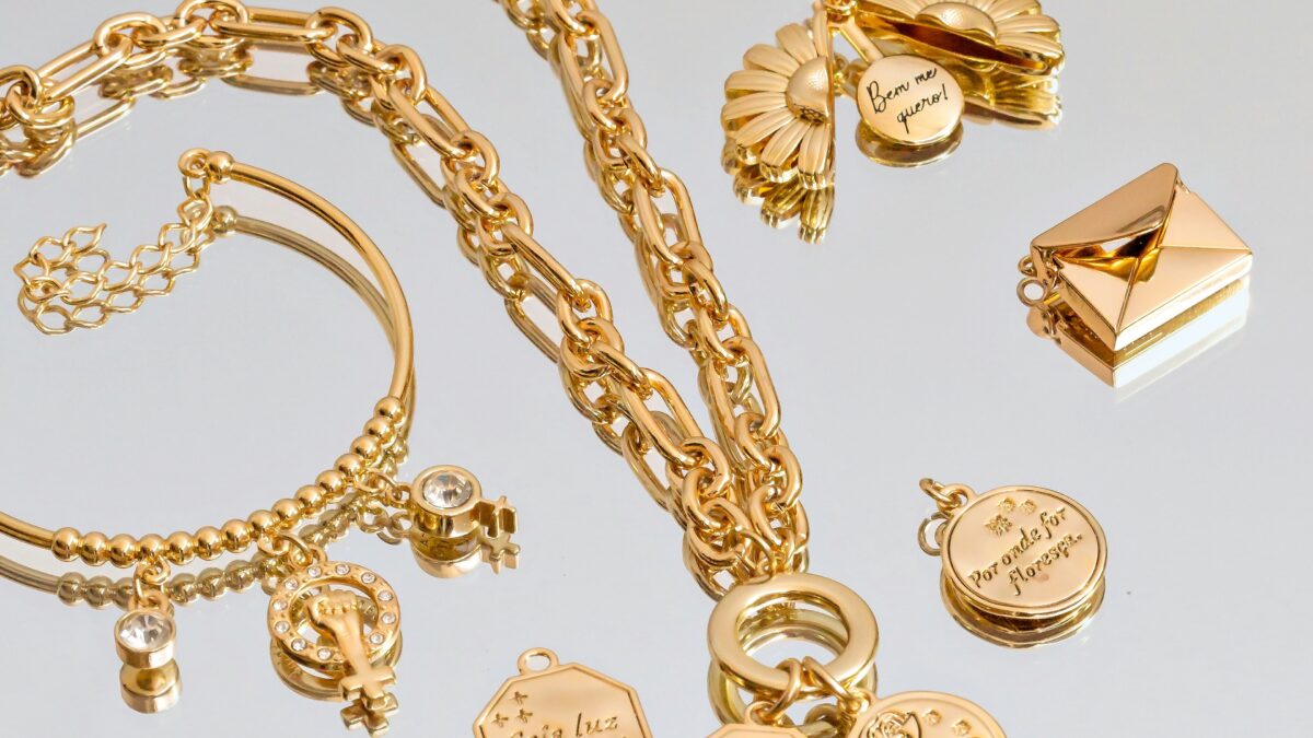 Gold and Silver Rates Today in India (9 December 2025)