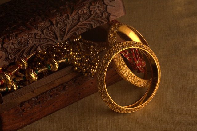 Gold Rate Today Increases Slightly (Dec 5, 2025): Latest 24K & 22K Prices in India